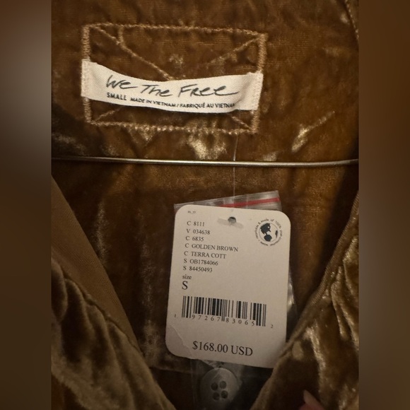 We the Free Night Skies Velvet Shirt - Golden Brown (PTP 27”) - Picture 10 of 10